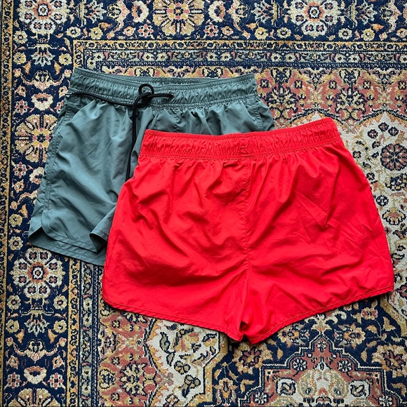 2 for 1 H&M Shorts - Picture 3 of 4